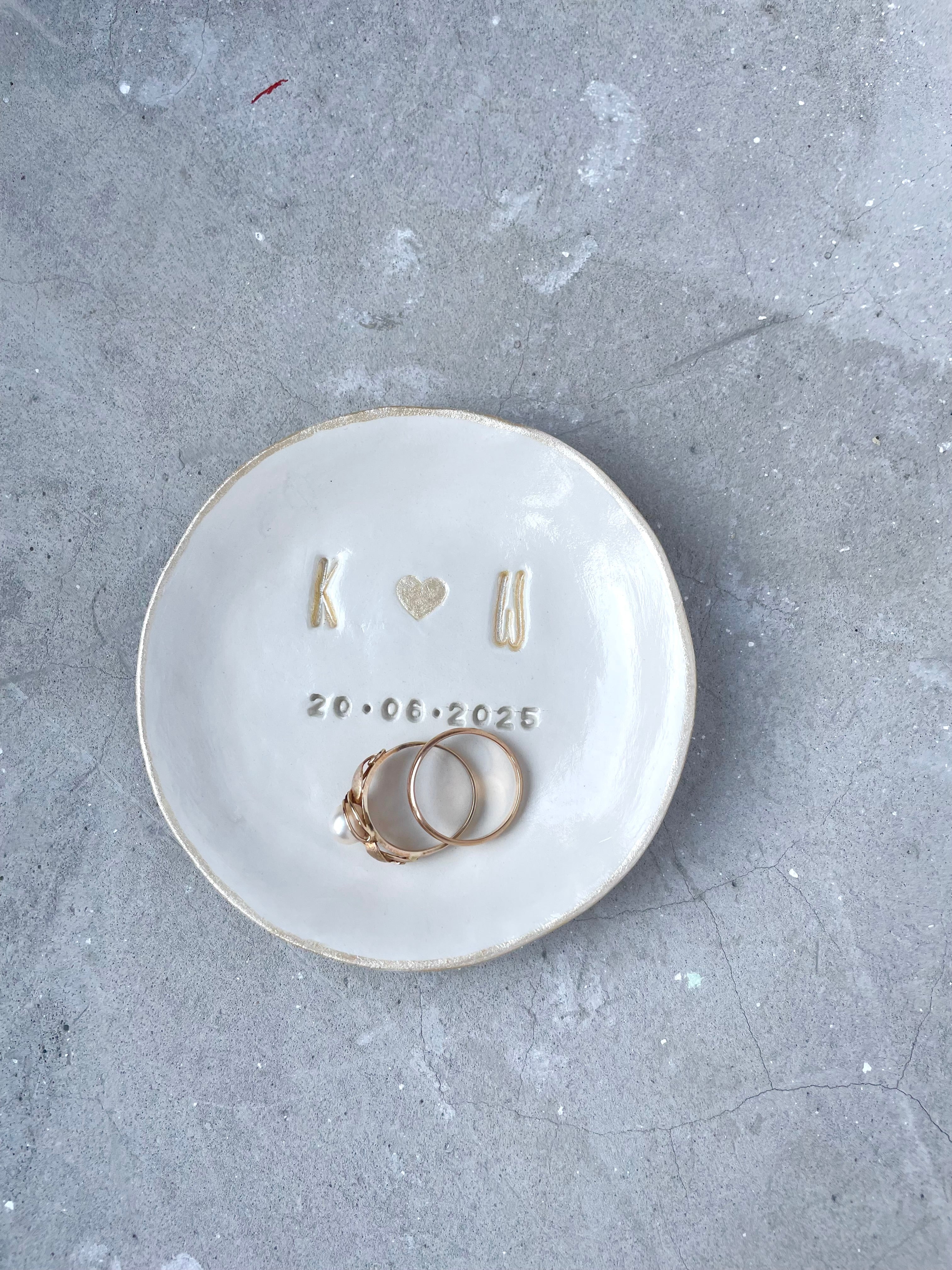 Ringschalen mit zauberhaften Goldakzenten
