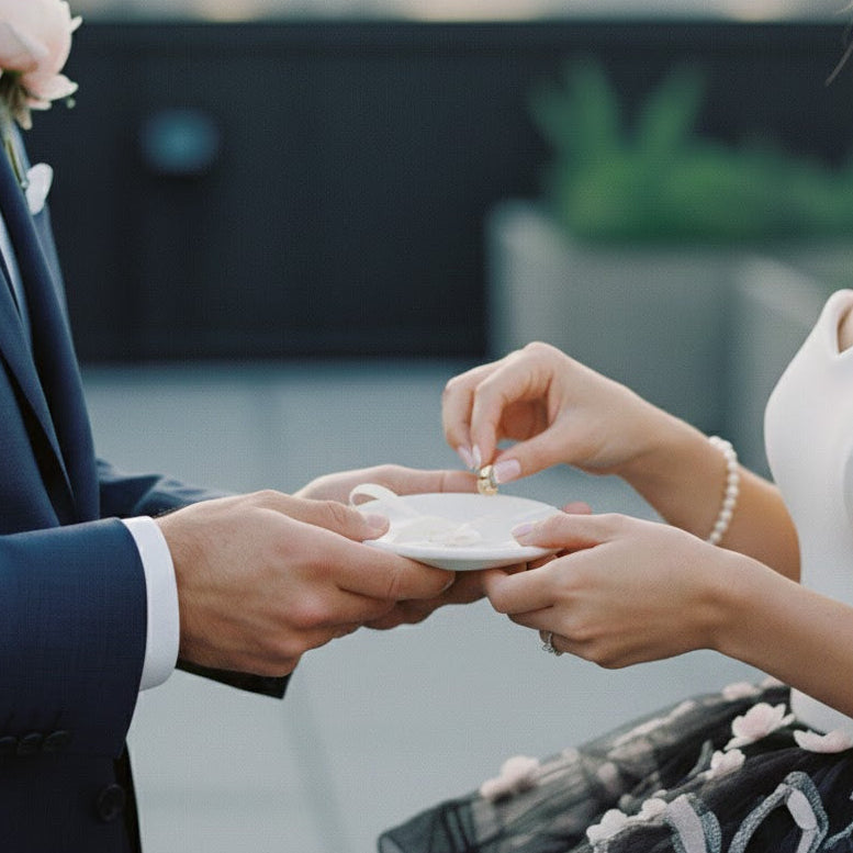 WAS WAR: Zauberhafte Ringschale mit Zitat, Miniherz und Datum