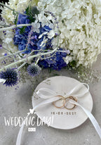 Boho Ringschale handgefertigt aus Keramik, organisch geformt, perfekt als Ringablage für Boho Hochzeiten, als Ringkissen und Ringbox Alternative. Handgemacht in Deutschland, hochwertige Qualität. Personalisiert, besonders und echt